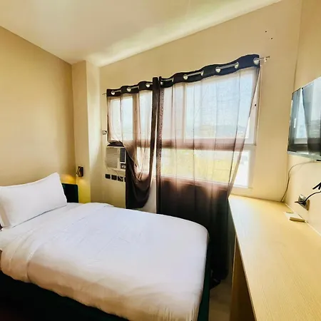 Shamrock Hotel