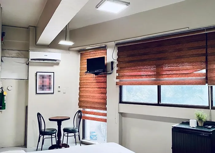 Shamrock Hotel
